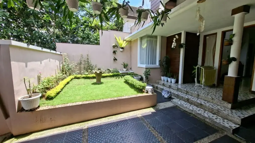 RUMAH BARU 2 LANTAI MINIMALIS KEC. REGOL (salin)